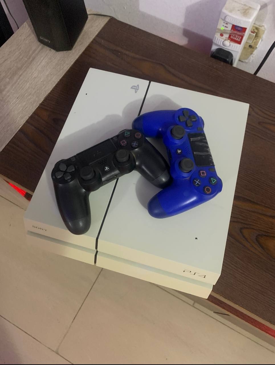 Clean 500Gb Hacked PlayStation 4  With 12different Games and 2Pad For-Sale