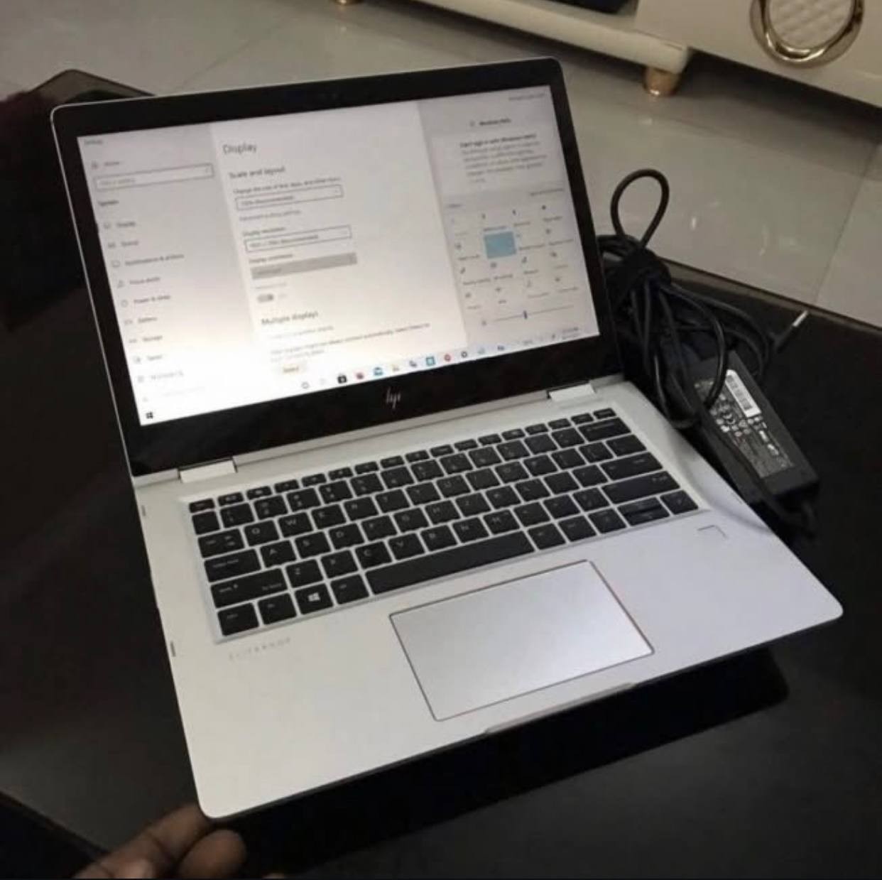 ❌❌SOLD-OUT❌❌...V.Clean, 8Gb/256Gb, Hp Elitebook 1040 G6 X360, Corei5, Touch screen, Keyboardlite, Finger Print Laptop For-Sale
