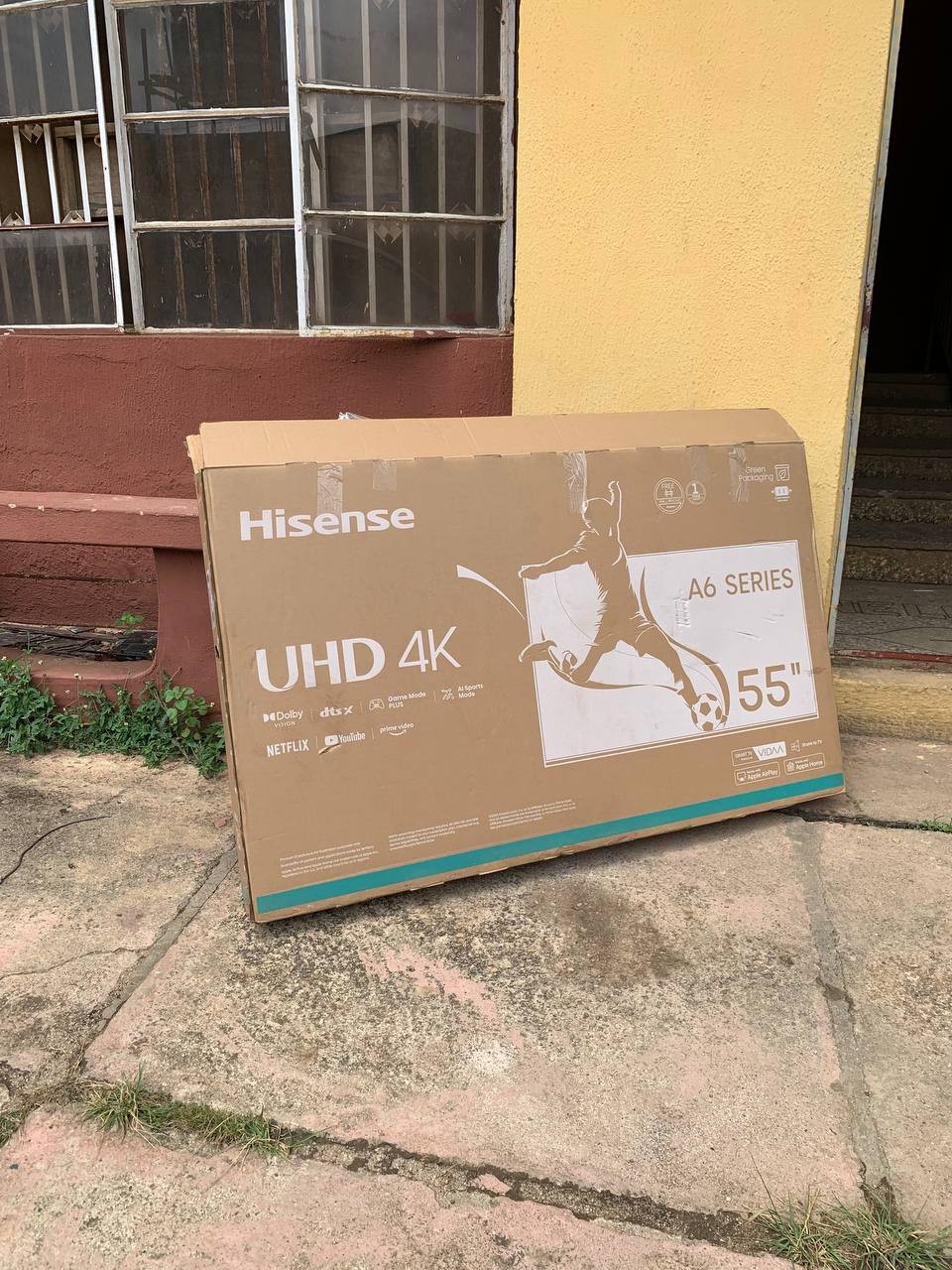 ❌❌SOLD-OUT❌❌... V.Clean 1Week Used, Bluetooth, 55Inches A6 UHD, 4K, Frameless Smart Tv For-Sale