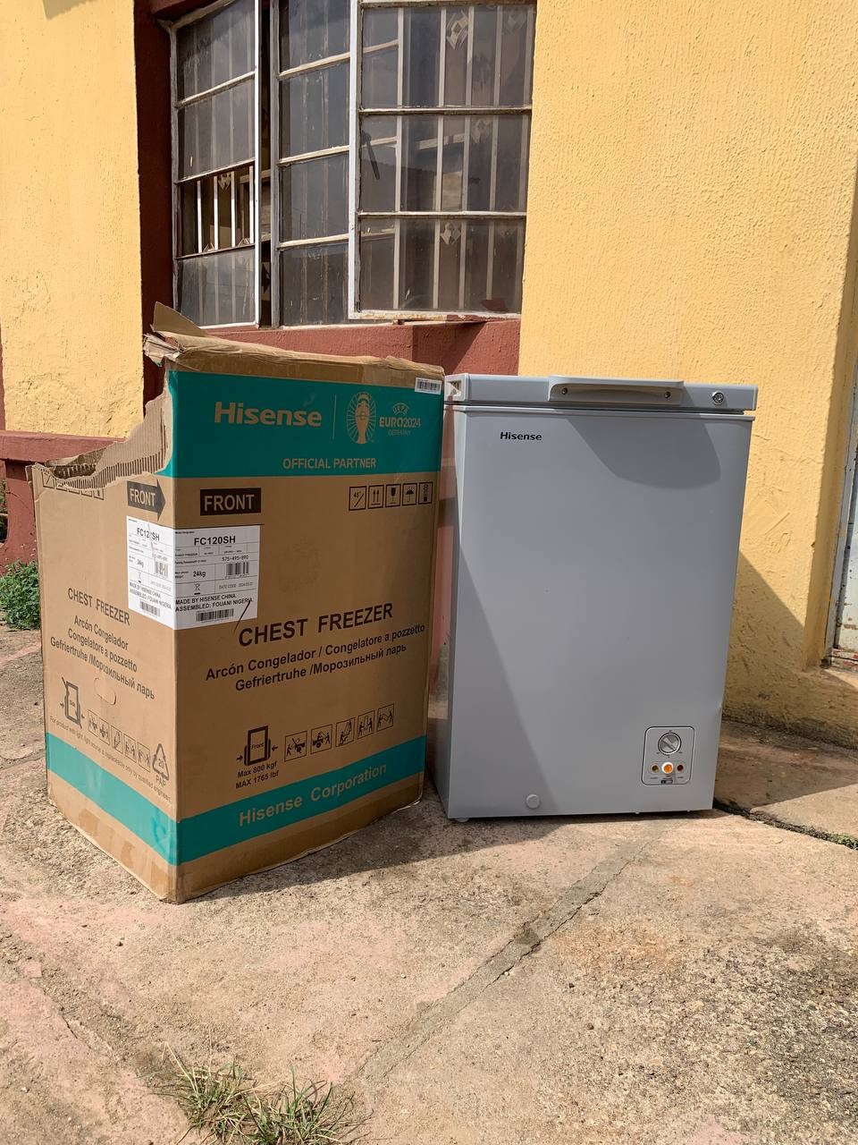 ❌❌SOLD-OUT❌❌...V.Clean 1Week Used Hisense 95L Liters Chest Freezer Silver| FRZ 120SH For-Sale