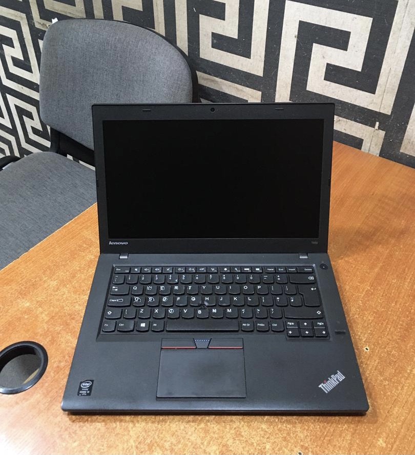❌❌SOLD-OUT❌❌ 2Weeks Used, V.Clean 8Gb Ram, 256Gb Ssd, Corei5, 4-5 Hours ba3 Life, Lenovo T450 Laptop For-Sale